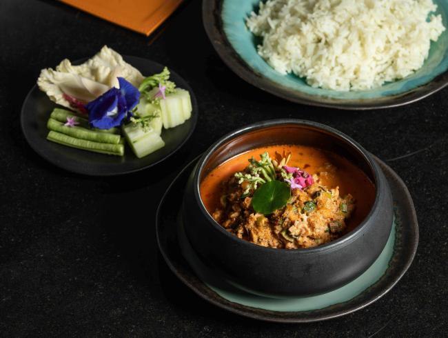 Earn & Redeem with Marriott Bonvoy at The House of Smooth Curry